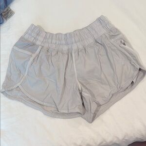 Lululemon Athletica Gray Athletic Shorts Lightweight Performance